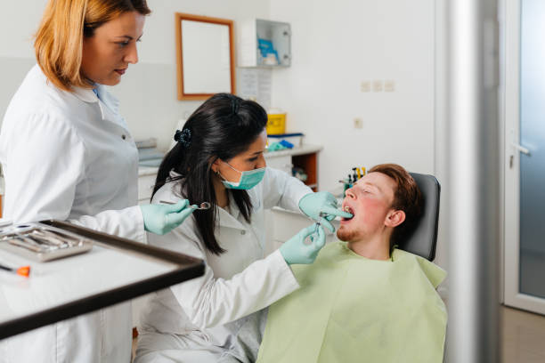 Best Emergency Gum Treatment in Sandy Springs, GA